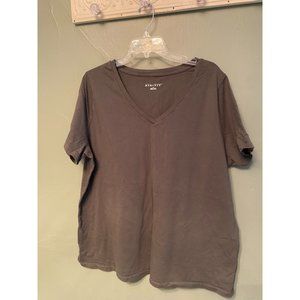 Ava & Viv Olive Green 2x tshirt